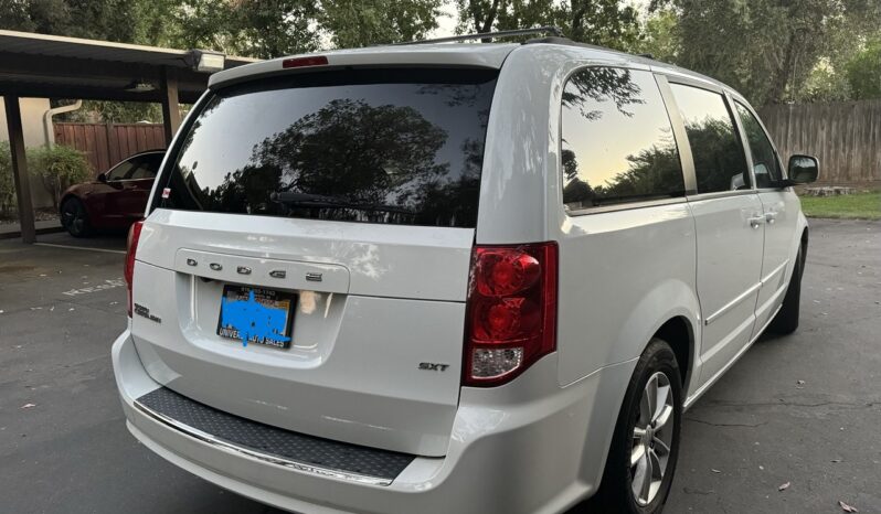 
								Dodge Caravan/Grand Caravan AWD Minivan Good 2014 full									